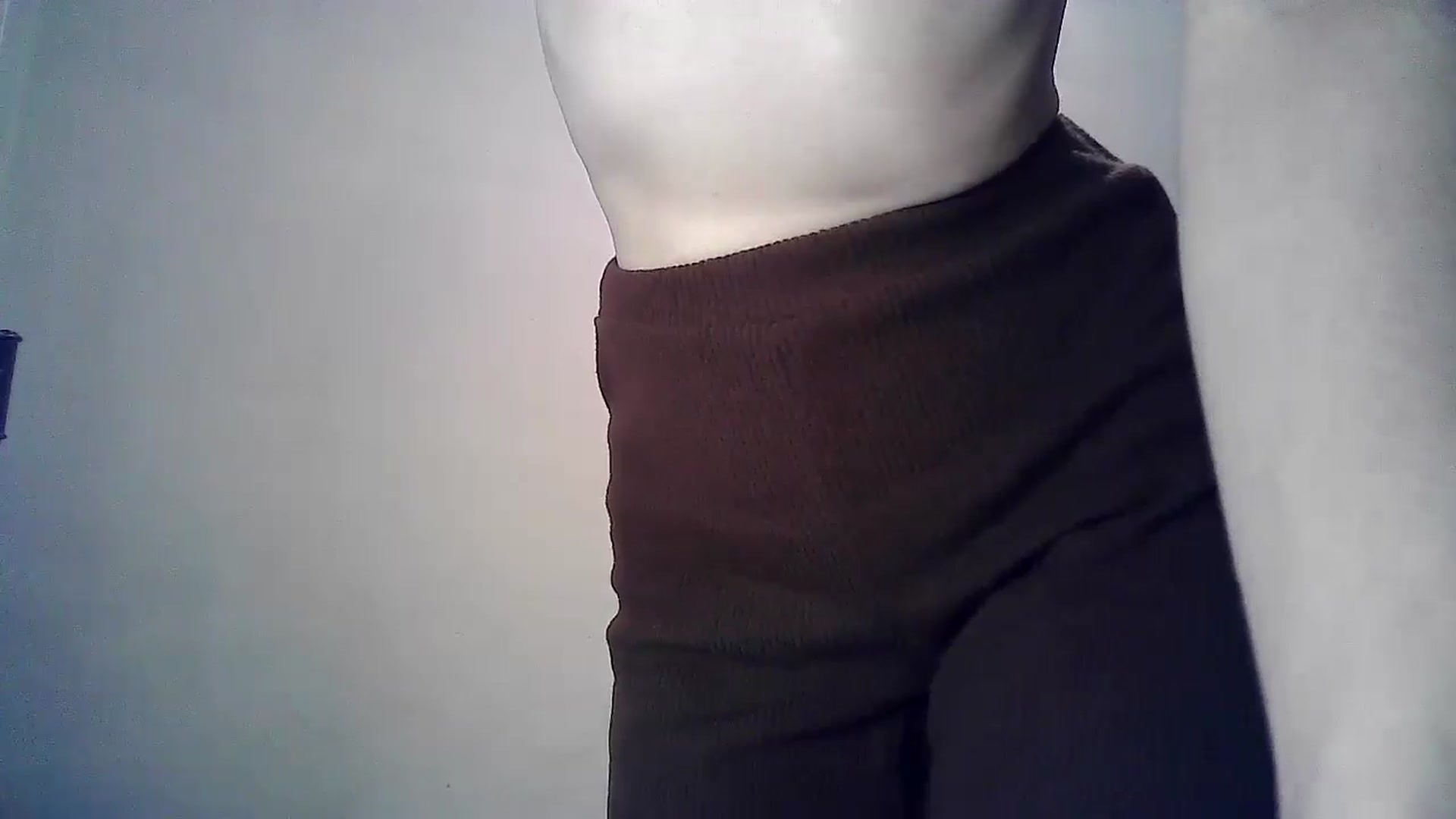 Gallery image thumbnail from LizzaW's myfreecams stream on, 10/17/2024, 17:35 image 11 of 20