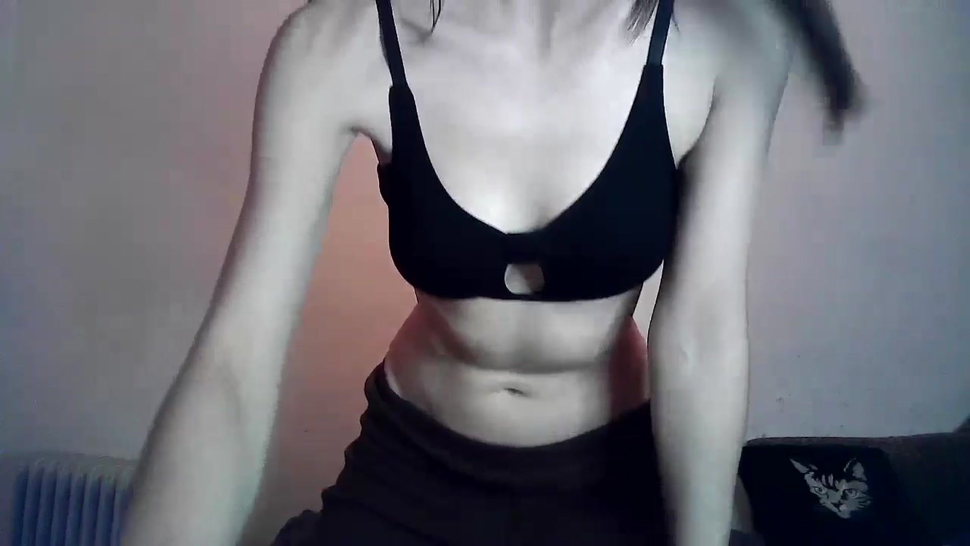 Gallery image thumbnail from LizzaW's myfreecams stream on, 11/08/2024, 19:00 image 6 of 20