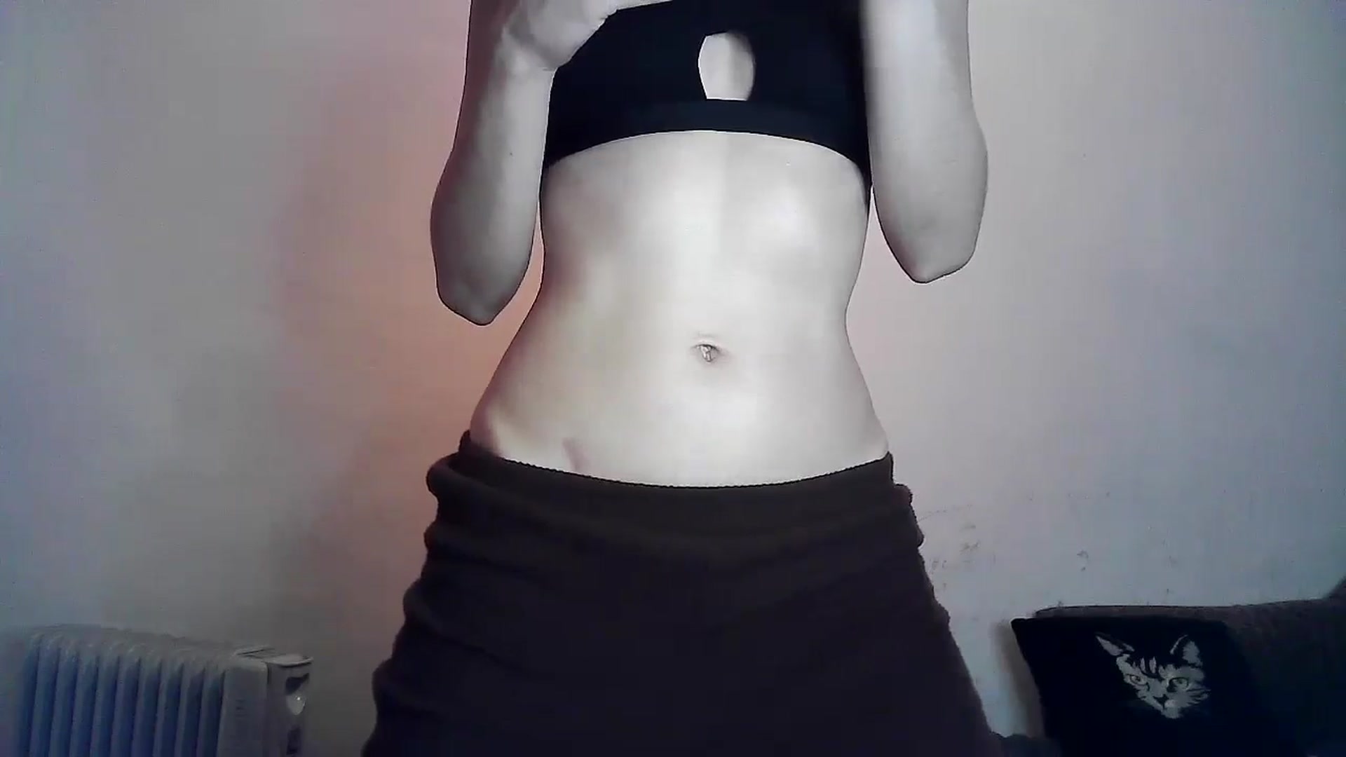 Gallery image thumbnail from LizzaW's myfreecams stream on, 11/08/2024, 19:00 image 3 of 20