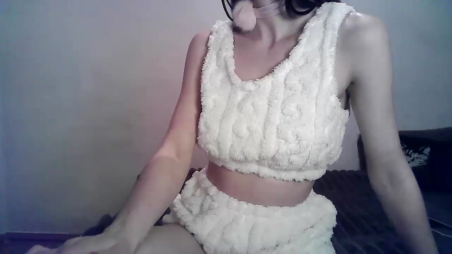 Gallery image thumbnail from LizzaW's myfreecams stream on, 12/24/2024, 16:01 image 1 of 20