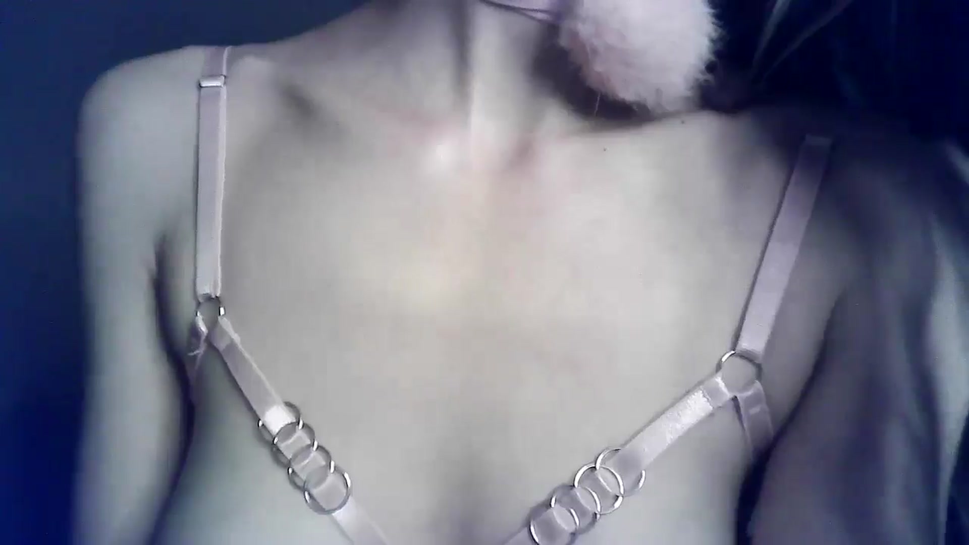 Gallery image thumbnail from LizzaW's myfreecams stream on, 01/12/2025, 19:01 image 17 of 20