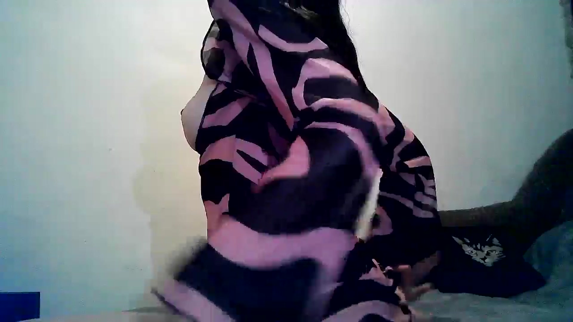 Gallery image thumbnail from LizzaW's myfreecams stream on, 07/13/2025, 18:34 image 12 of 20