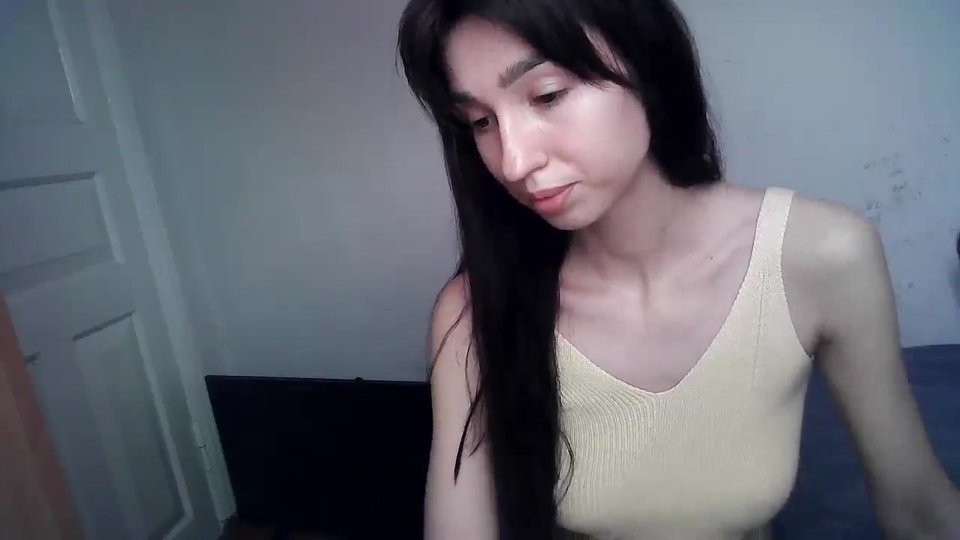 Gallery image thumbnail from LizzaW's myfreecams stream on, 07/27/2025, 13:34 image 2 of 20