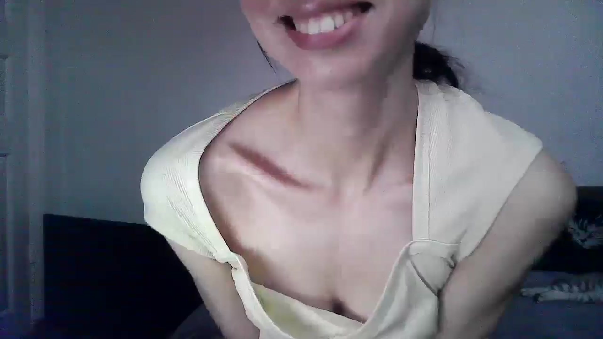 Gallery image thumbnail from LizzaW's myfreecams stream on, 08/10/2025, 16:58 image 17 of 20