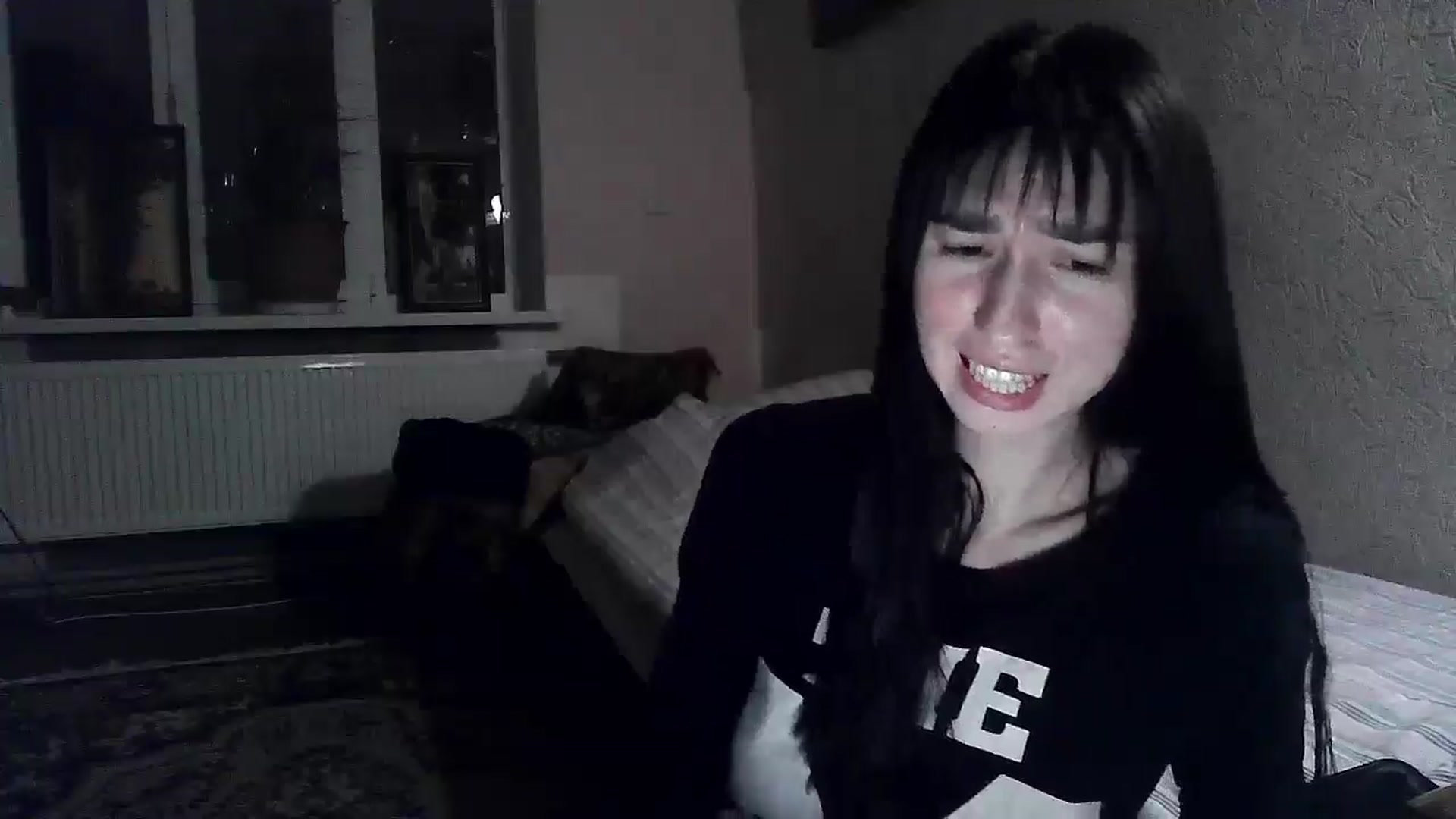 Gallery image thumbnail from LizzaW's myfreecams stream on, 02/15/2026, 17:16 image 15 of 20