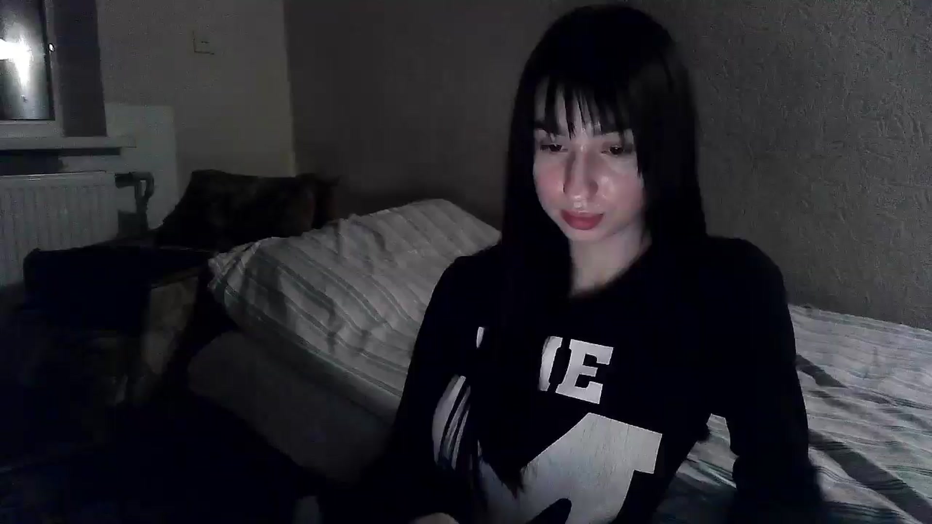 Gallery image thumbnail from LizzaW's myfreecams stream on, 02/18/2026, 18:16 image 1 of 20
