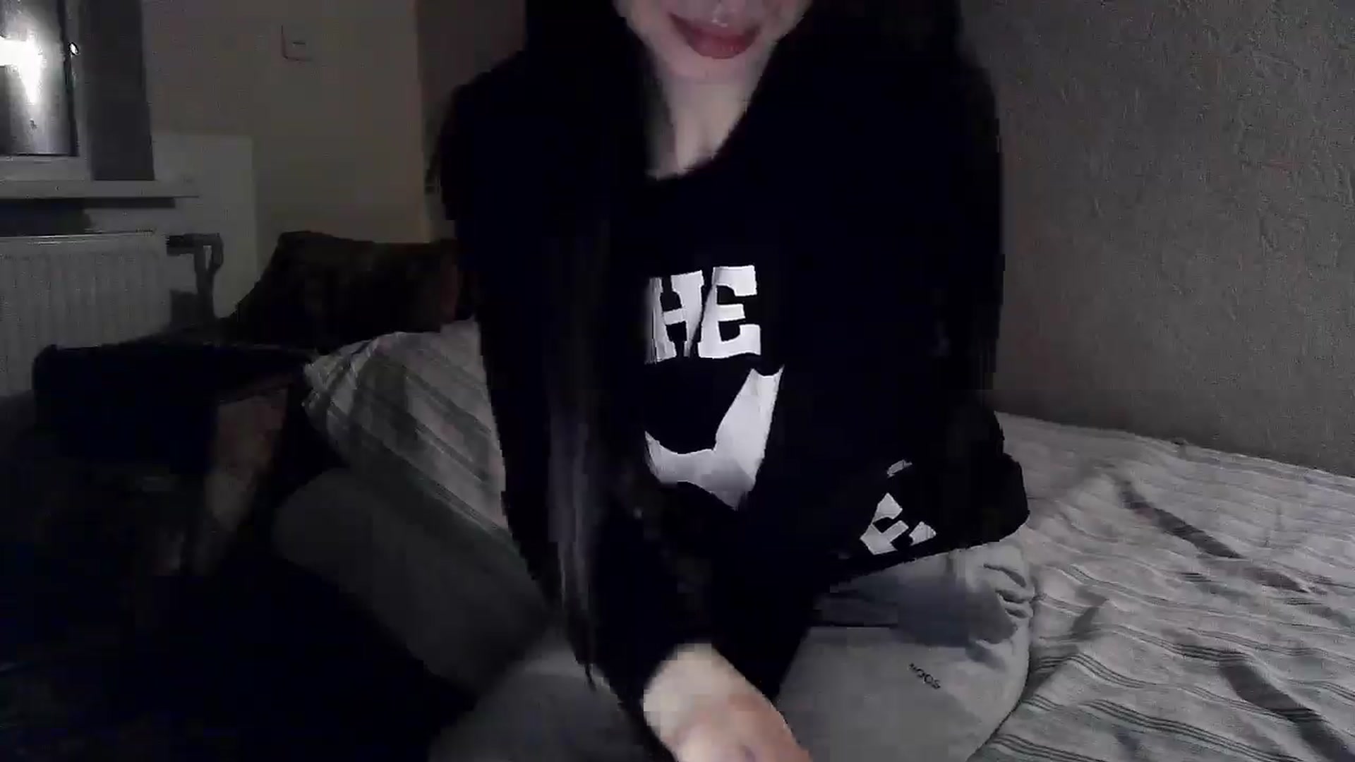 Gallery image thumbnail from LizzaW's myfreecams stream on, 02/18/2026, 18:16 image 6 of 20