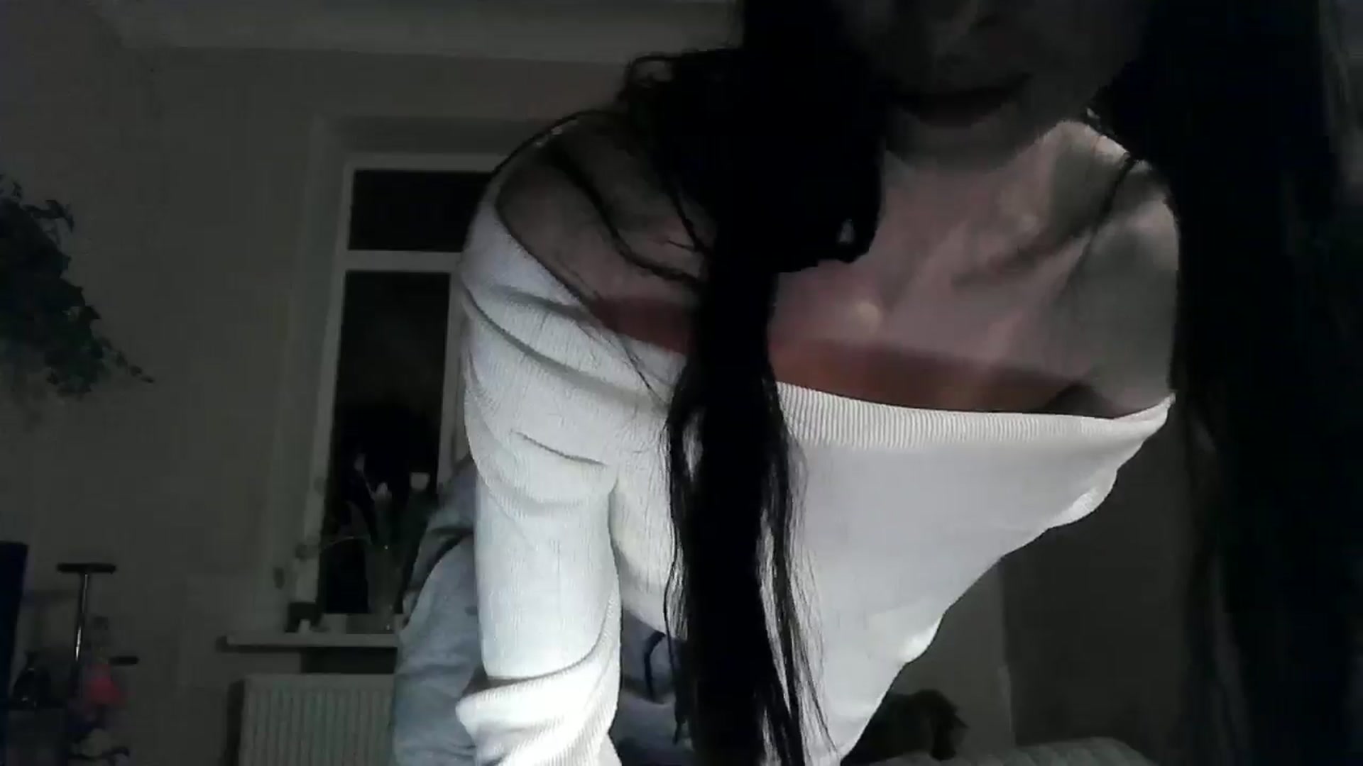 Gallery image thumbnail from LizzaW's myfreecams stream on, 02/19/2026, 16:19 image 19 of 20