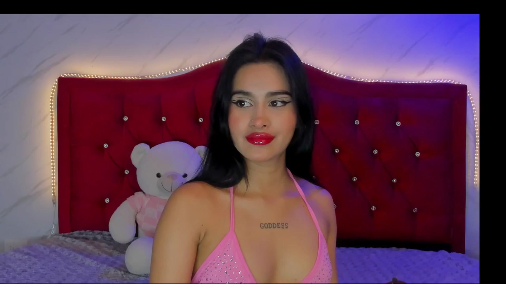 Gallery image thumbnail from LizzyBonnie's myfreecams stream on, 12/20/2025, 13:24 image 6 of 20