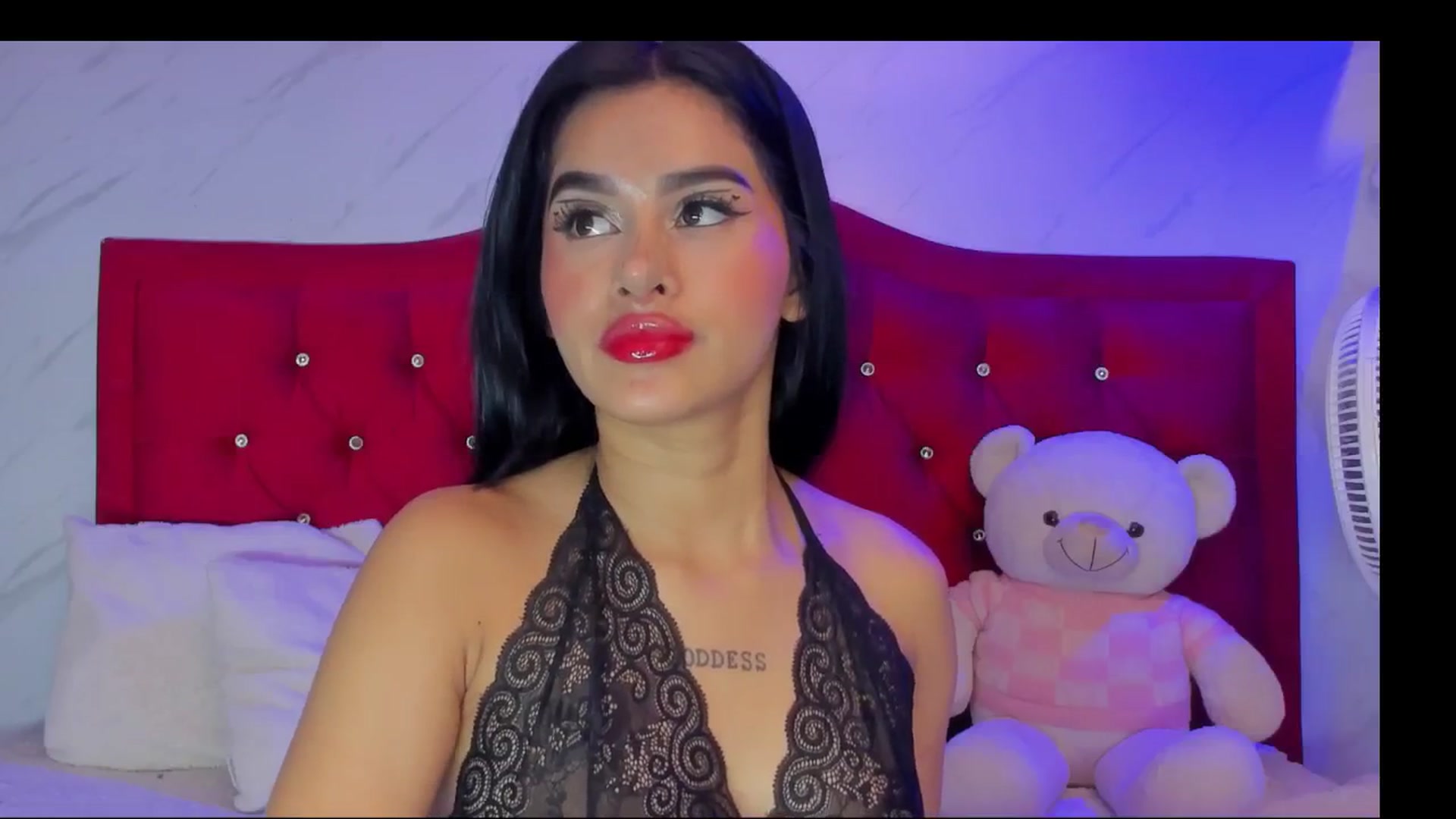 Gallery image thumbnail from LizzyBonnie's myfreecams stream on, 12/22/2025, 11:52 image 3 of 20