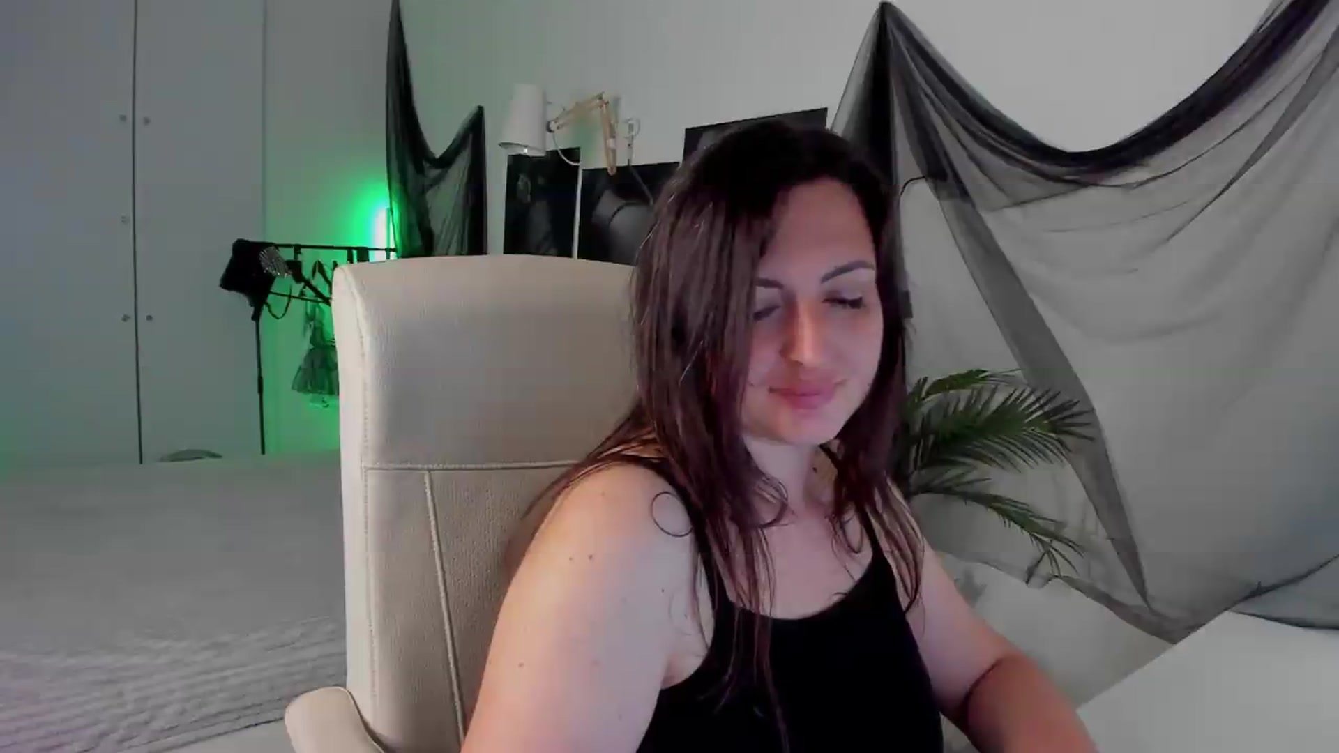 Gallery image thumbnail from LizzyHeinz's myfreecams stream on, 06/01/2026, 12:31 image 20 of 20