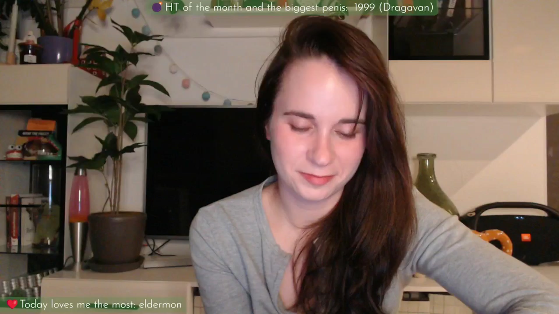 Gallery image thumbnail from LizzyPeach's myfreecams stream on, 03/31/2026, 23:11 image 17 of 20