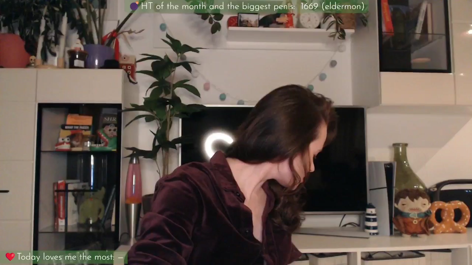 Gallery image thumbnail from LizzyPeach's myfreecams stream on, 04/07/2026, 23:50 image 5 of 20