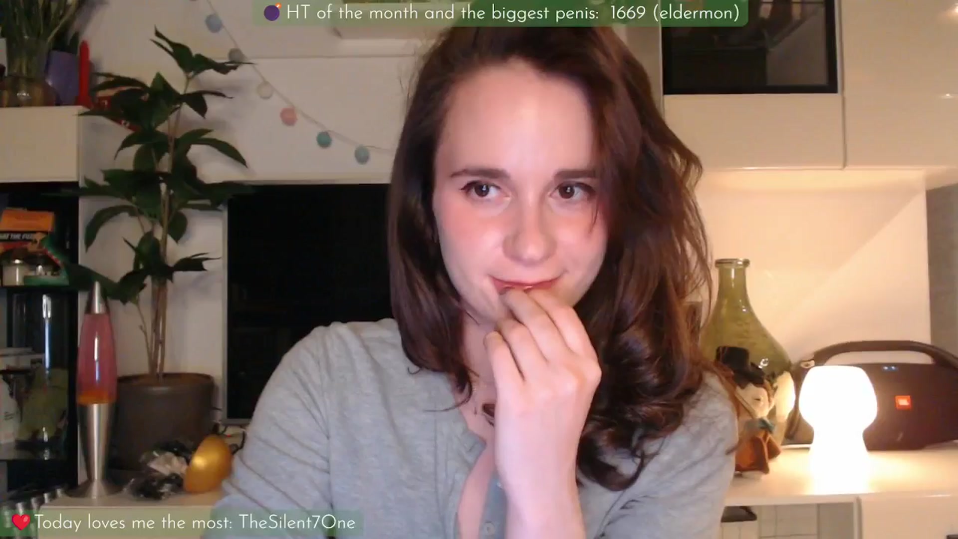 Gallery image thumbnail from LizzyPeach's myfreecams stream on, 04/30/2026, 22:46 image 20 of 20
