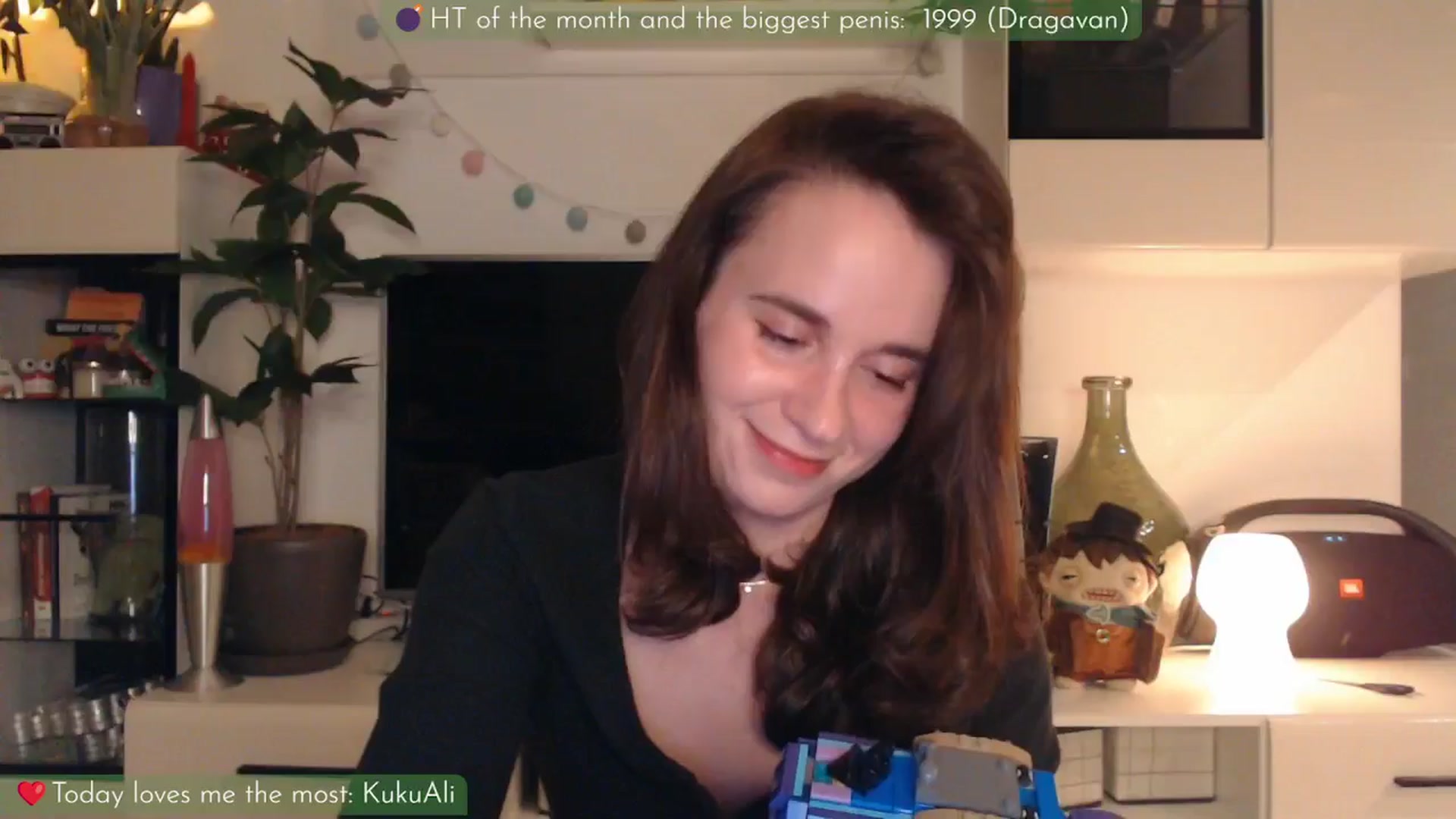 Gallery image thumbnail from LizzyPeach's myfreecams stream on, 05/04/2026, 22:47 image 10 of 20