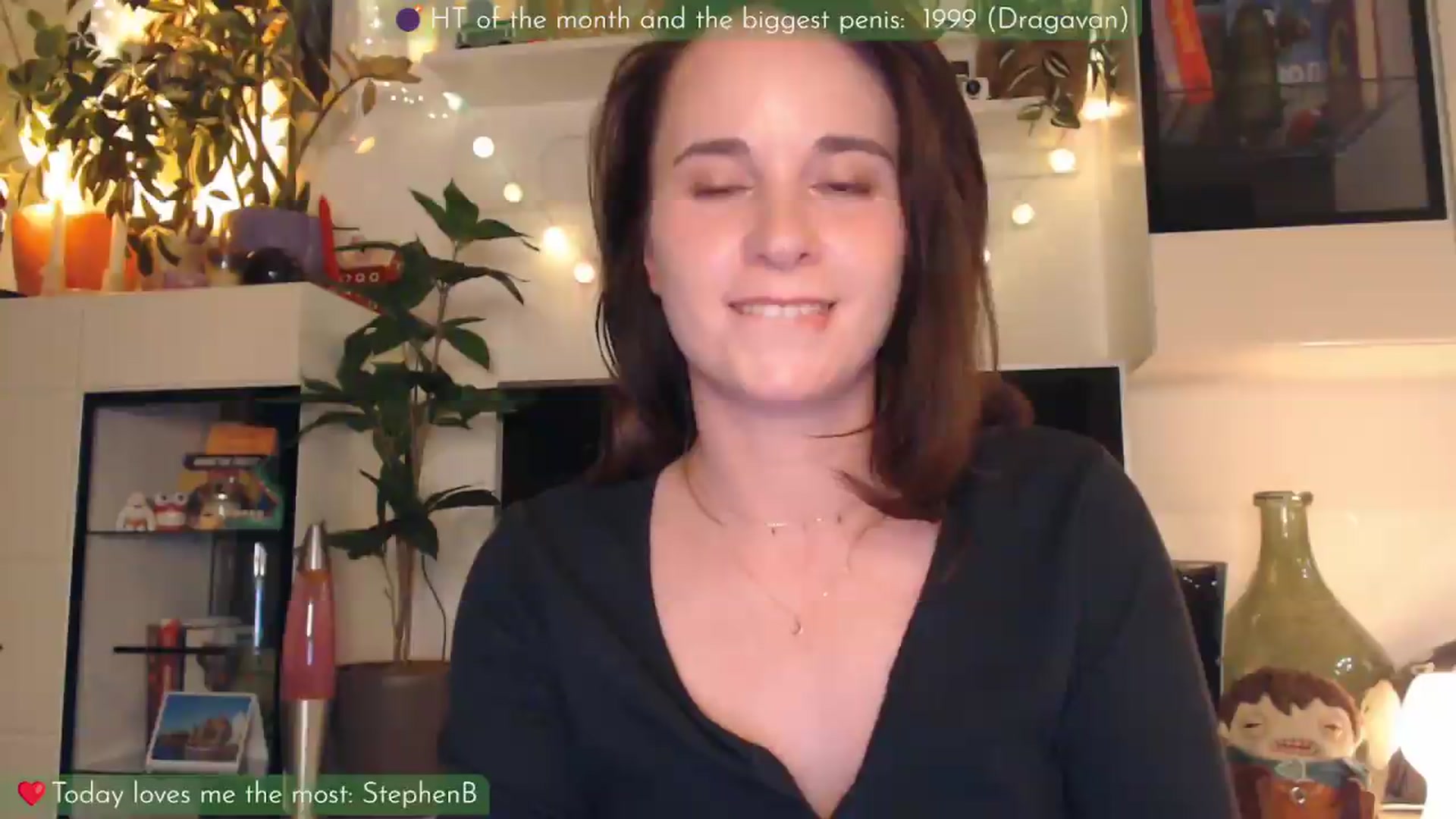 Gallery image thumbnail from LizzyPeach's myfreecams stream on, 05/13/2026, 23:43 image 18 of 20