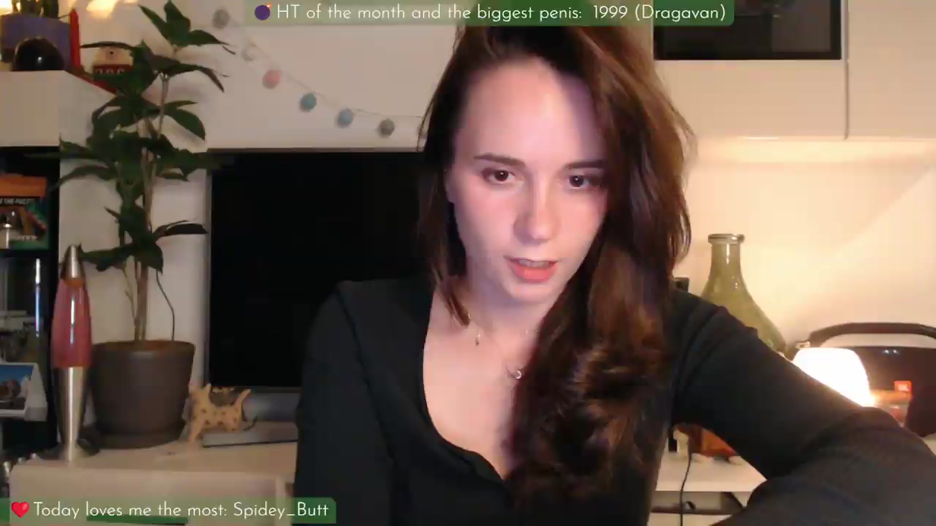 Gallery image thumbnail from LizzyPeach's myfreecams stream on, 05/19/2026, 23:23 image 6 of 20