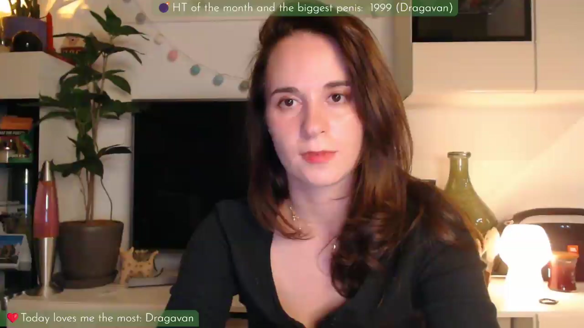 Gallery image thumbnail from LizzyPeach's myfreecams stream on, 05/19/2026, 23:23 image 12 of 20