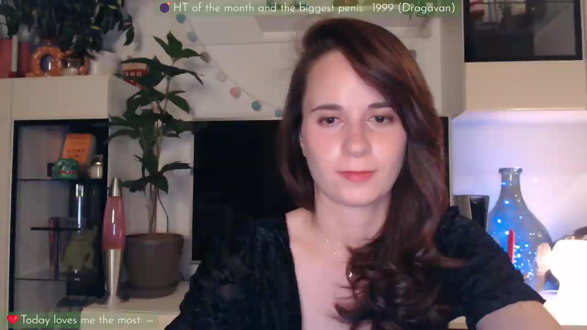 Gallery image thumbnail from LizzyPeach's myfreecams stream on, 05/26/2026, 23:38 image 11 of 20