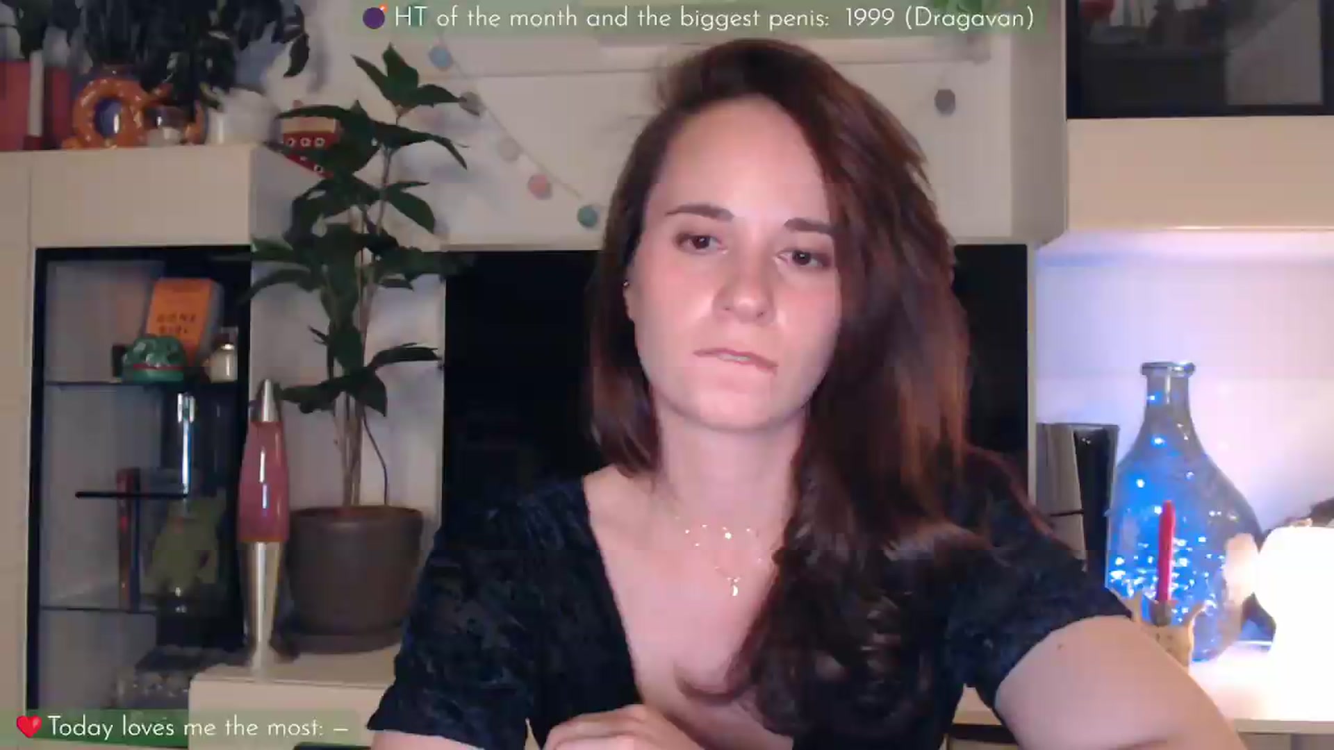 Gallery image thumbnail from LizzyPeach's myfreecams stream on, 05/26/2026, 23:38 image 6 of 20