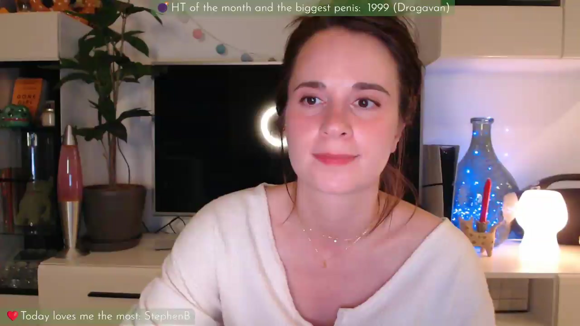 Gallery image thumbnail from LizzyPeach's myfreecams stream on, 05/27/2026, 23:32 image 6 of 20