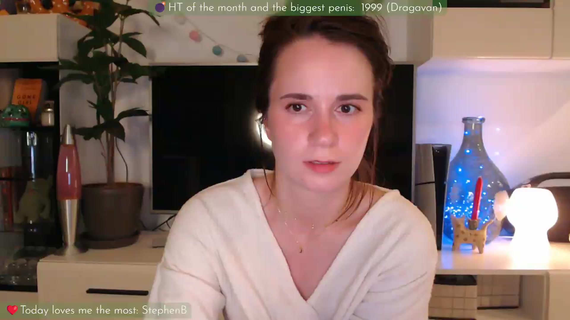 Gallery image thumbnail from LizzyPeach's myfreecams stream on, 05/27/2026, 23:32 image 7 of 20