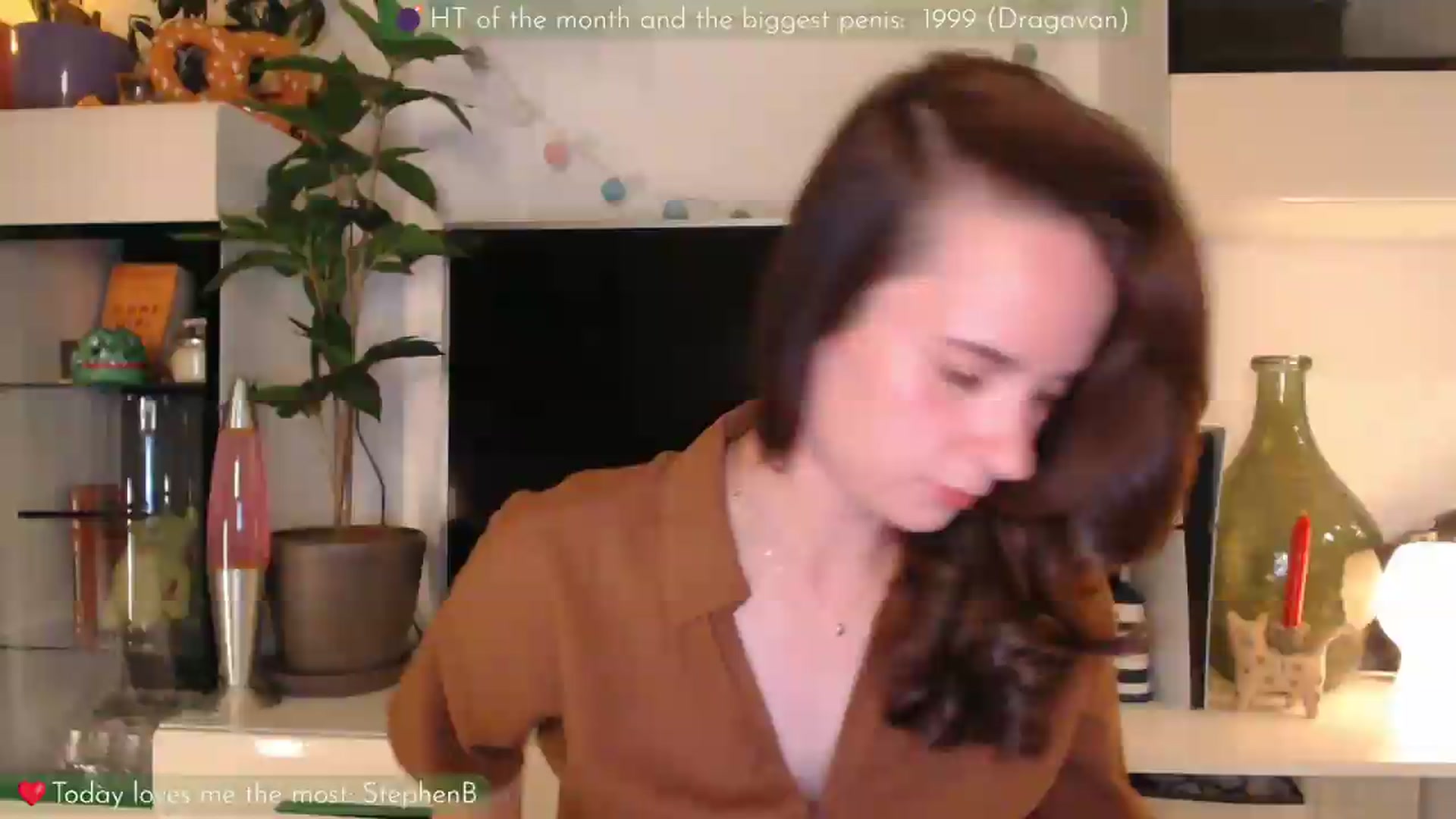 Gallery image thumbnail from LizzyPeach's myfreecams stream on, 05/28/2026, 23:54 image 7 of 20