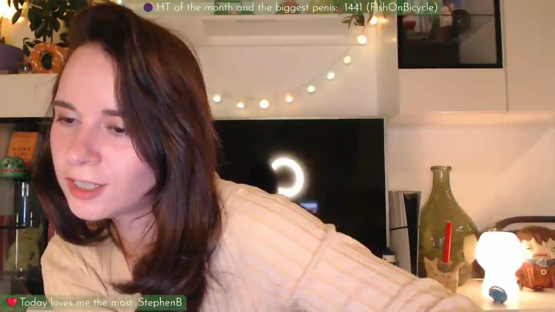 Gallery image thumbnail from LizzyPeach's myfreecams stream on, 06/04/2026, 23:41 image 3 of 20