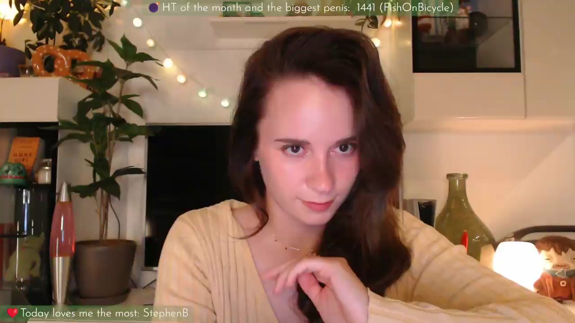 Gallery image thumbnail from LizzyPeach's myfreecams stream on, 06/04/2026, 23:41 image 6 of 20