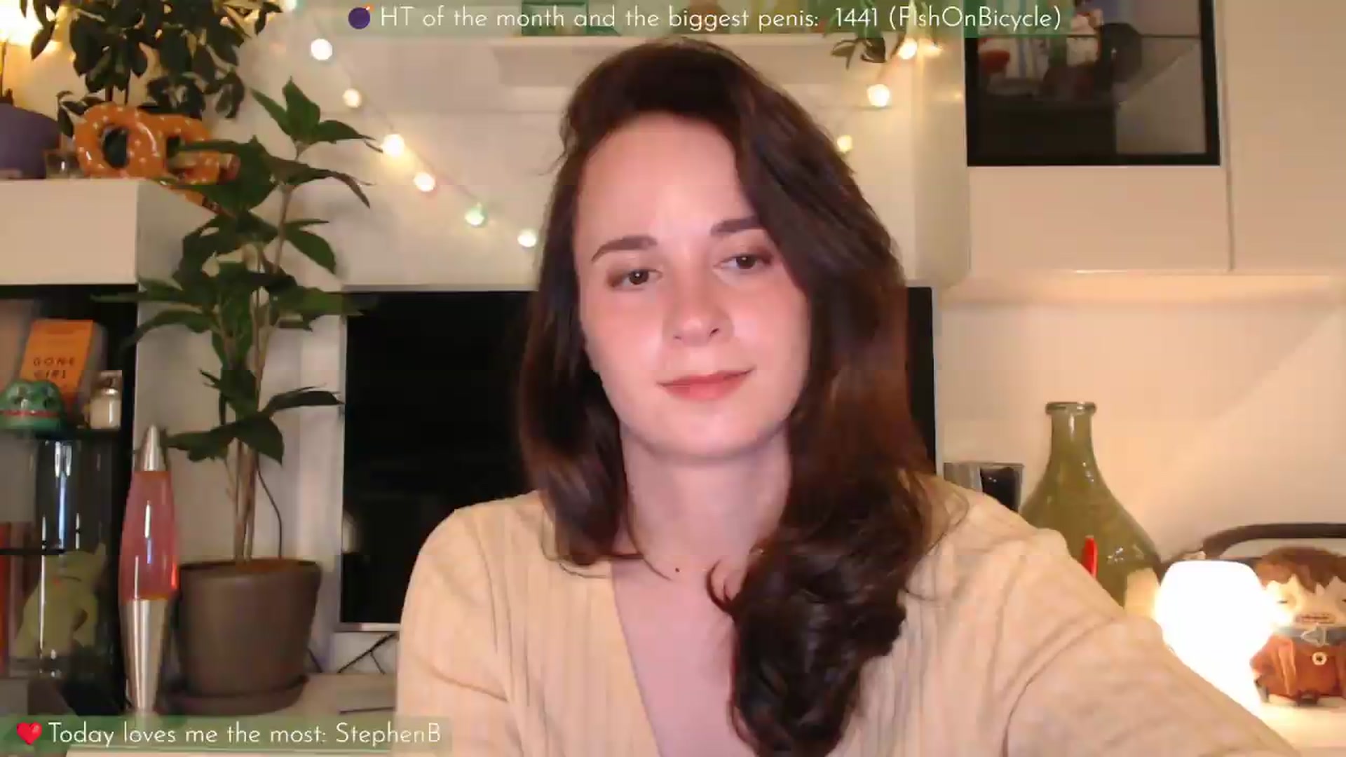 Gallery image thumbnail from LizzyPeach's myfreecams stream on, 06/04/2026, 23:41 image 10 of 20