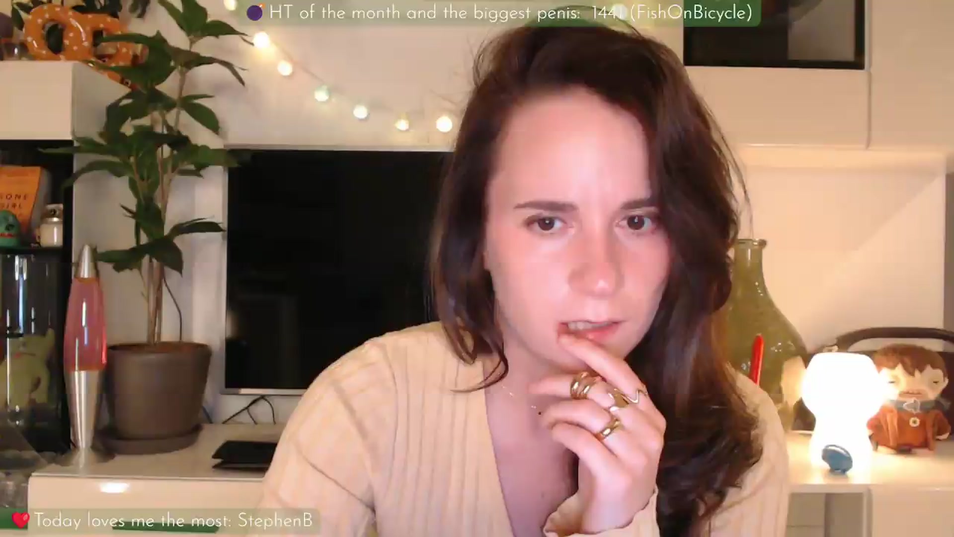 Gallery image thumbnail from LizzyPeach's myfreecams stream on, 06/04/2026, 23:41 image 18 of 20