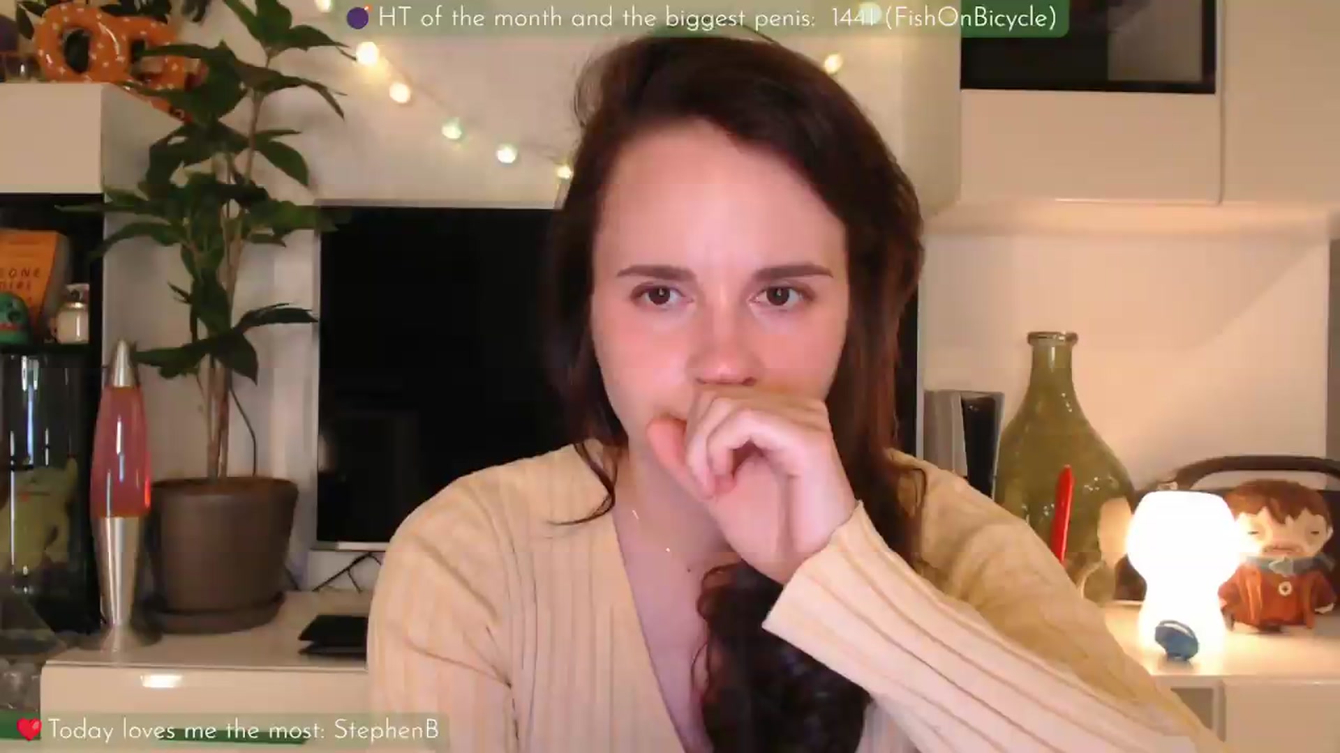 Gallery image thumbnail from LizzyPeach's myfreecams stream on, 06/04/2026, 23:41 image 19 of 20