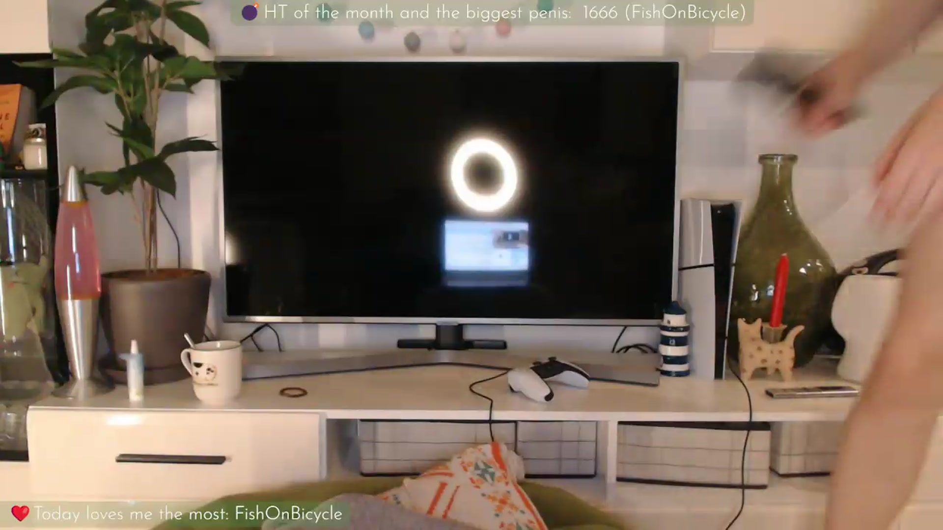 Gallery image thumbnail from LizzyPeach's myfreecams stream on, 06/09/2026, 23:31 image 8 of 20