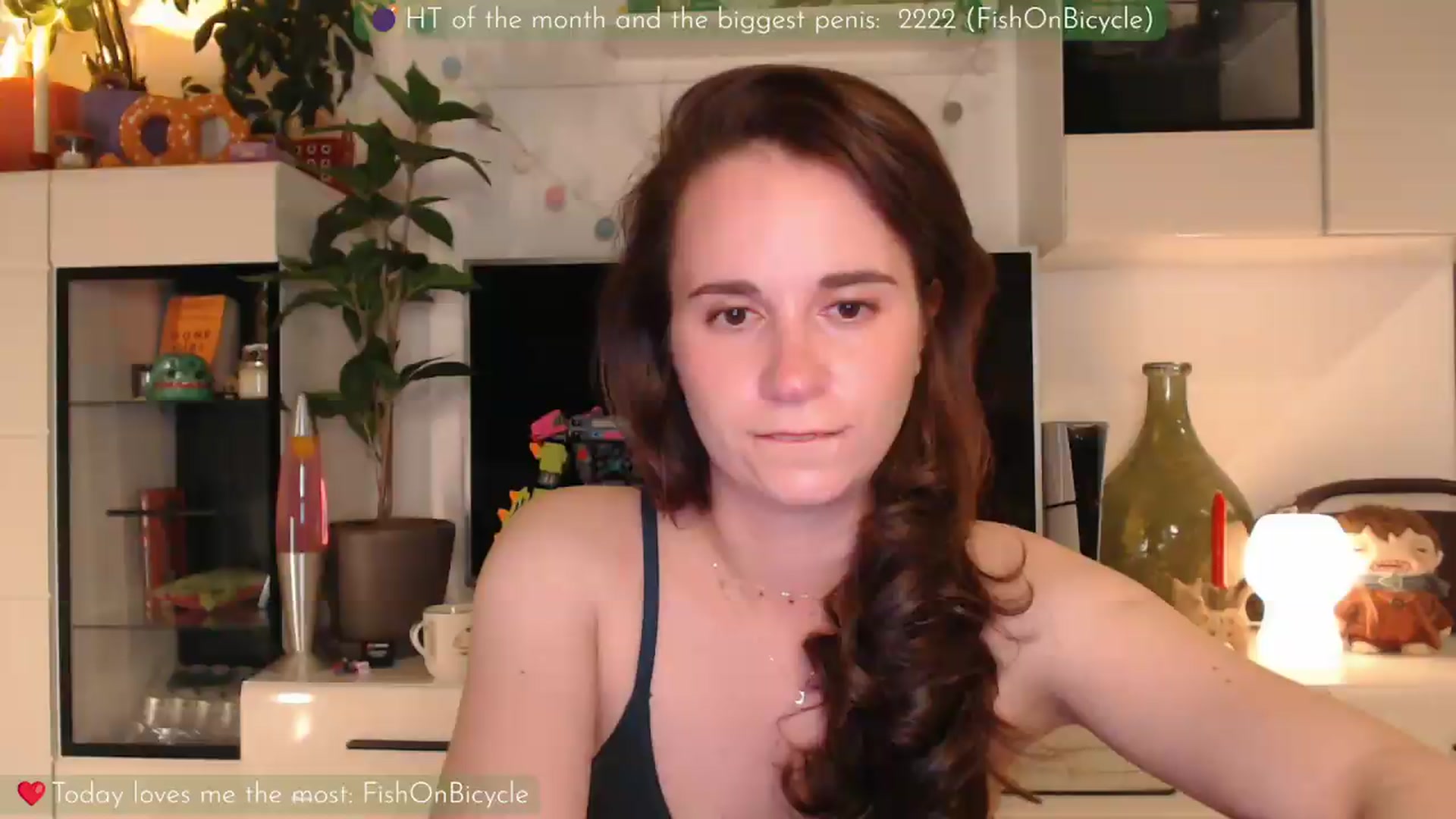 Gallery image thumbnail from LizzyPeach's myfreecams stream on, 06/19/2026, 24:16 image 8 of 20