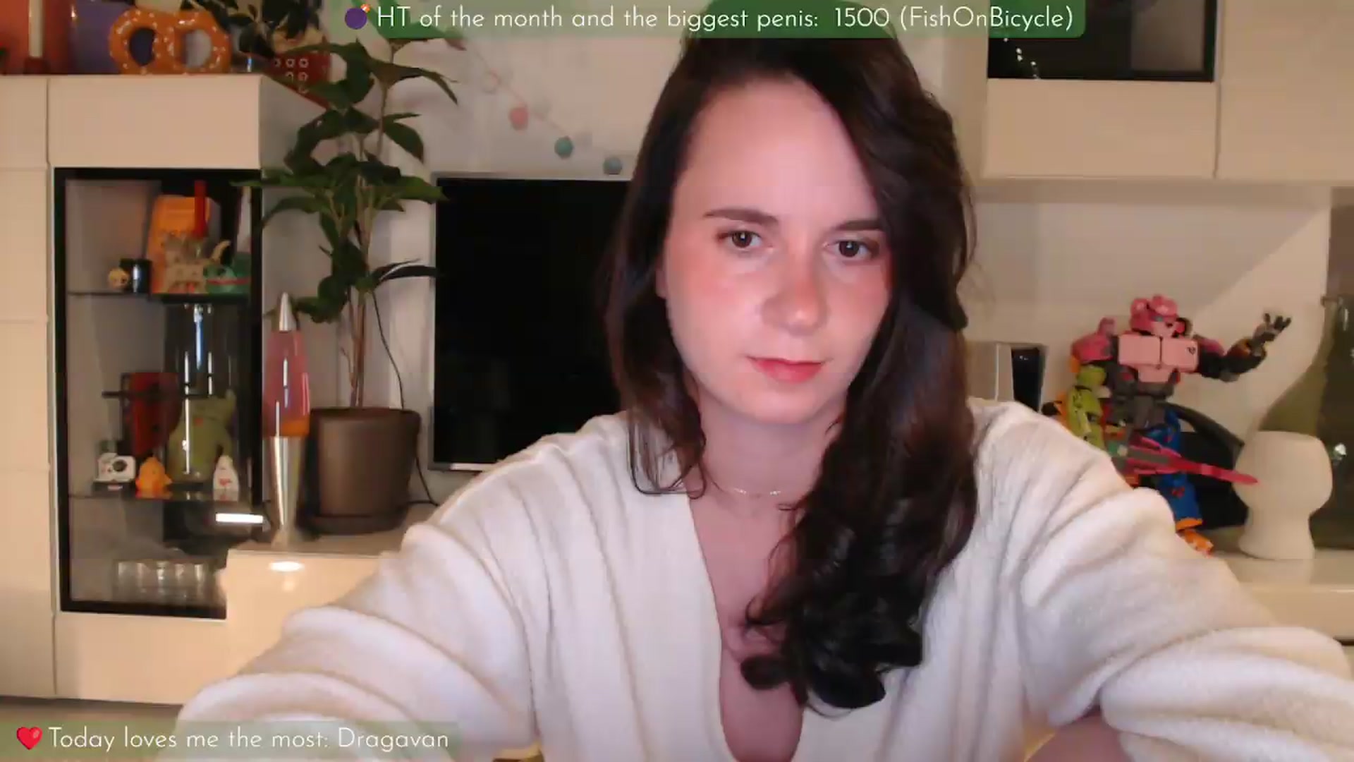 Gallery image thumbnail from LizzyPeach's myfreecams stream on, 07/05/2026, 23:19 image 13 of 20