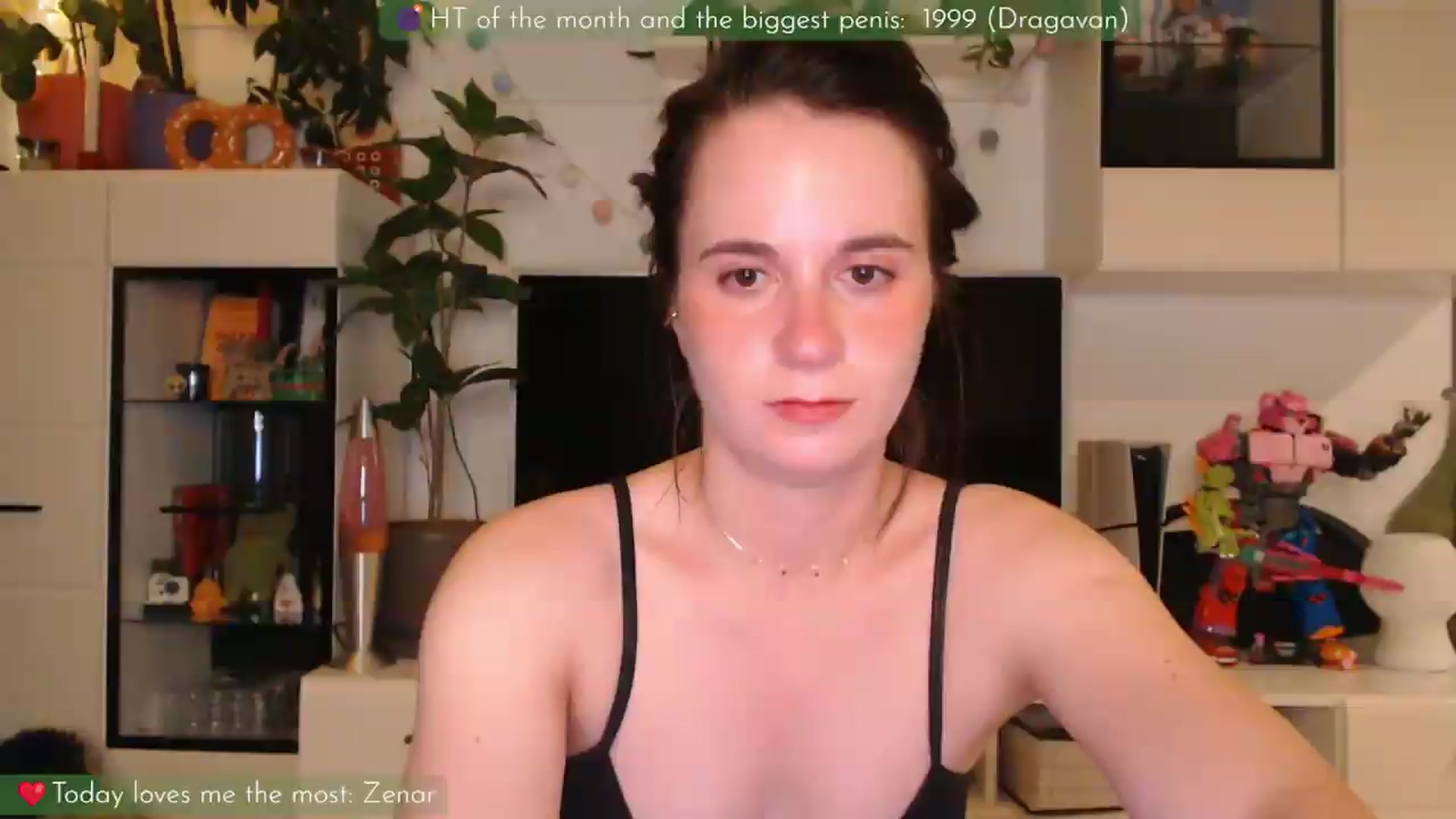 Gallery image thumbnail from LizzyPeach's myfreecams stream on, 07/19/2026, 23:30 image 19 of 20