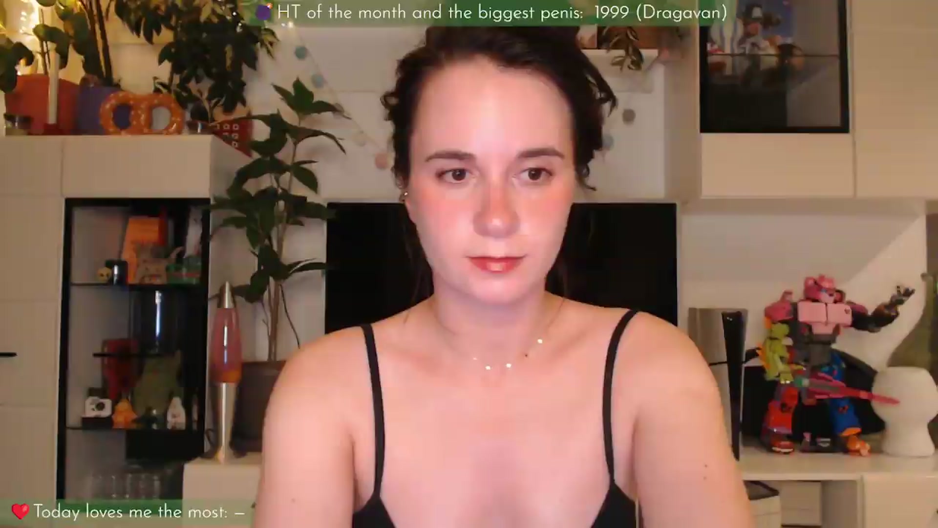 Gallery image thumbnail from LizzyPeach's myfreecams stream on, 07/19/2026, 23:30 image 1 of 20