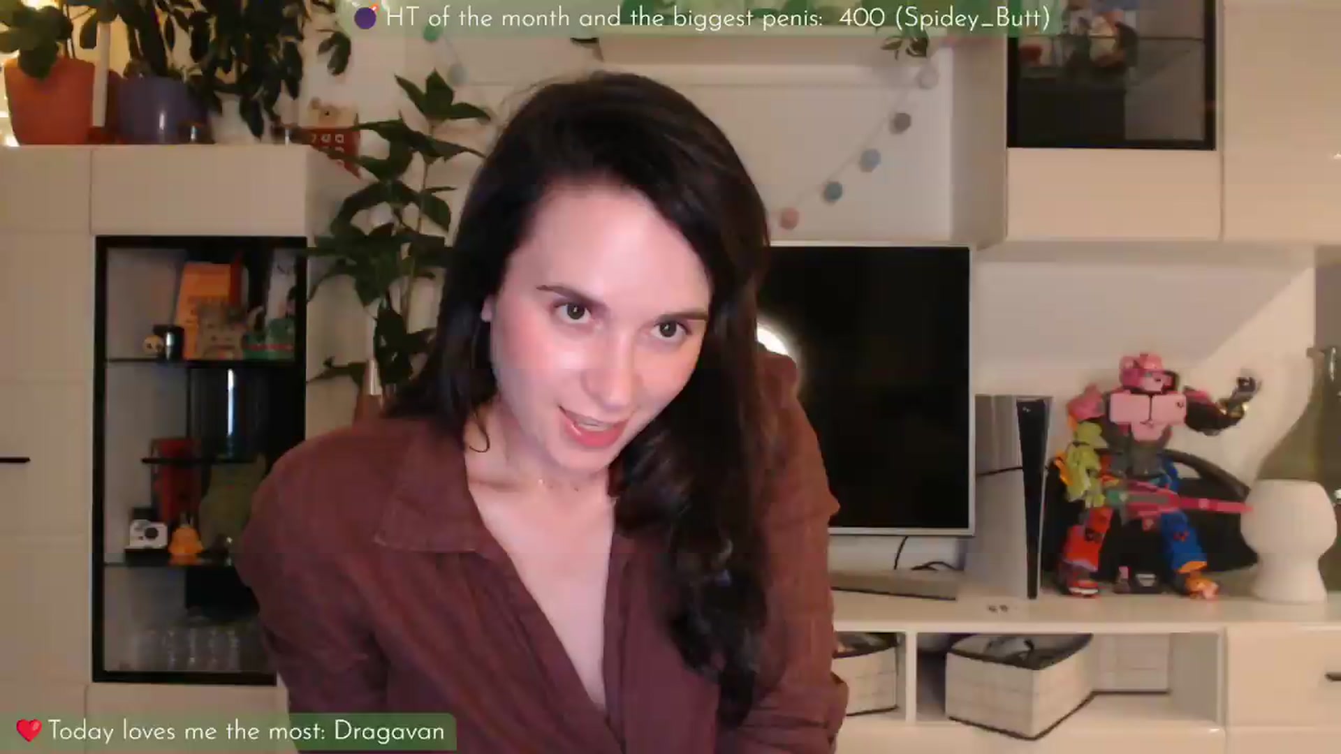 Gallery image thumbnail from LizzyPeach's myfreecams stream on, 08/05/2026, 23:14 image 16 of 20