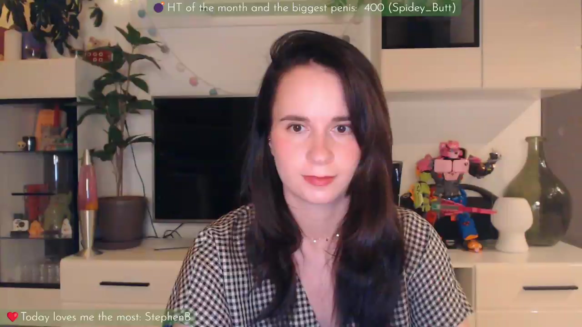 Gallery image thumbnail from LizzyPeach's myfreecams stream on, 08/06/2026, 23:32 image 9 of 20