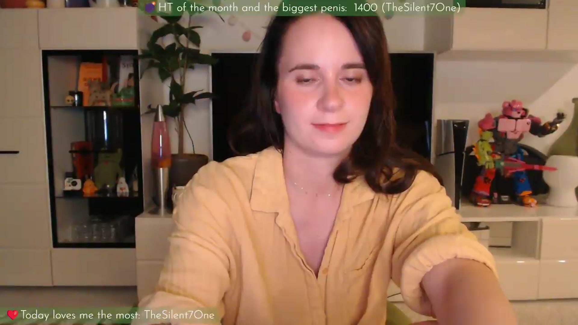 Gallery image thumbnail from LizzyPeach's myfreecams stream on, 08/15/2026, 23:55 image 17 of 20