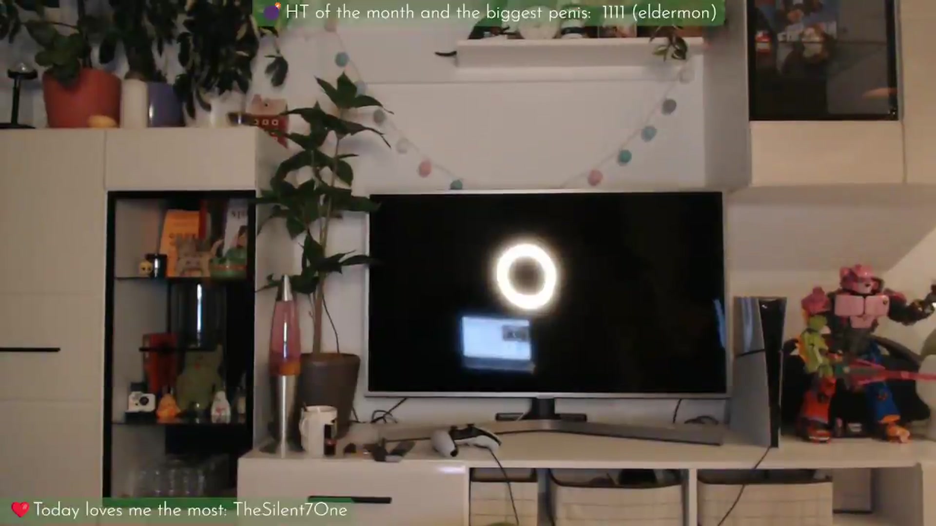 Gallery image thumbnail from LizzyPeach's myfreecams stream on, 08/15/2026, 23:55 image 5 of 20