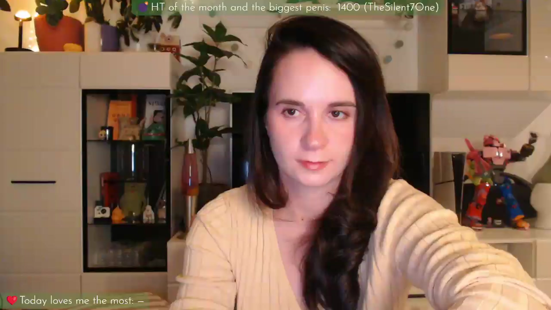 Gallery image thumbnail from LizzyPeach's myfreecams stream on, 08/17/2026, 23:44 image 11 of 20
