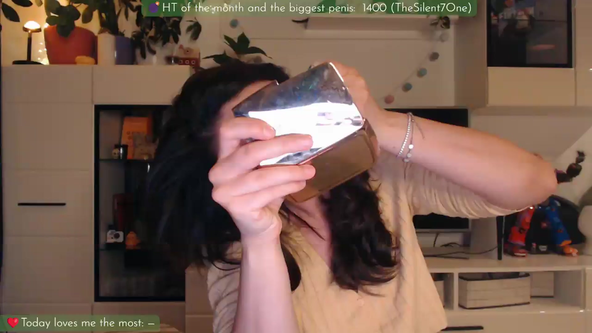 Gallery image thumbnail from LizzyPeach's myfreecams stream on, 08/17/2026, 23:44 image 2 of 20