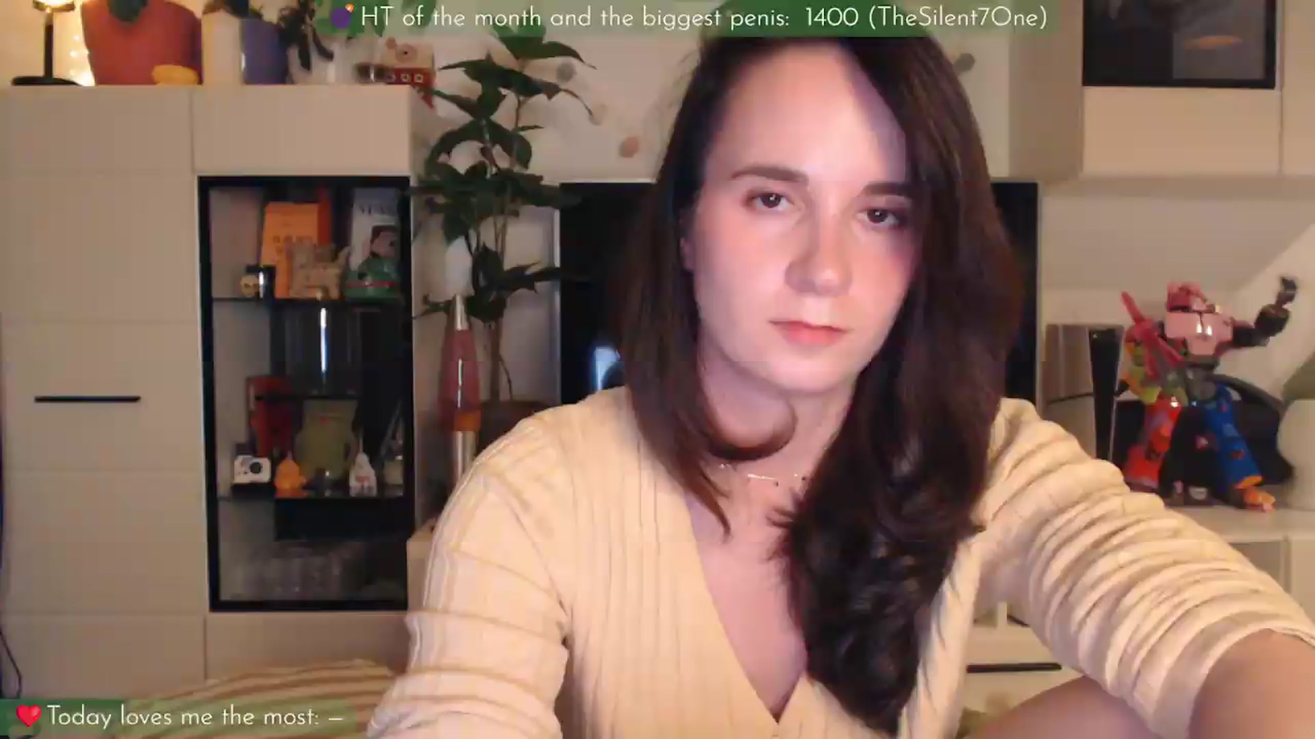 Gallery image thumbnail from LizzyPeach's myfreecams stream on, 08/17/2026, 23:44 image 5 of 20