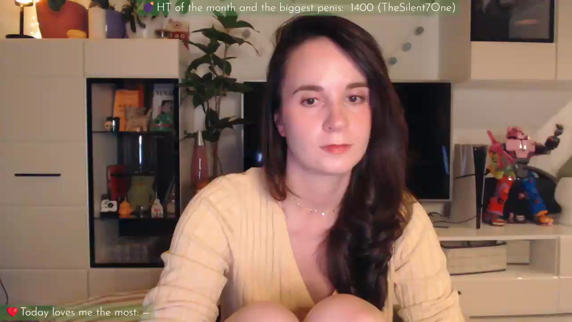 Gallery image thumbnail from LizzyPeach's myfreecams stream on, 08/17/2026, 23:44 image 8 of 20