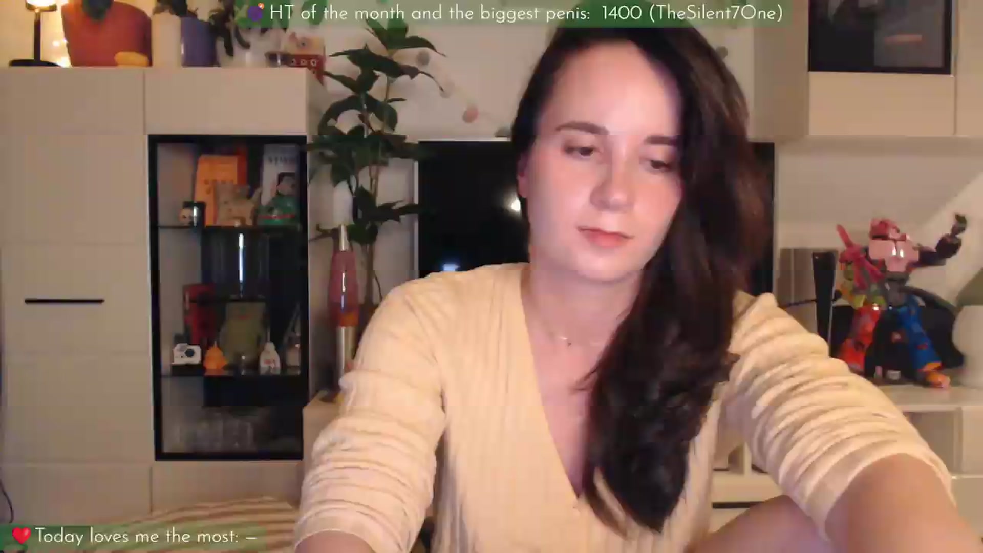 Gallery image thumbnail from LizzyPeach's myfreecams stream on, 08/17/2026, 23:44 image 6 of 20