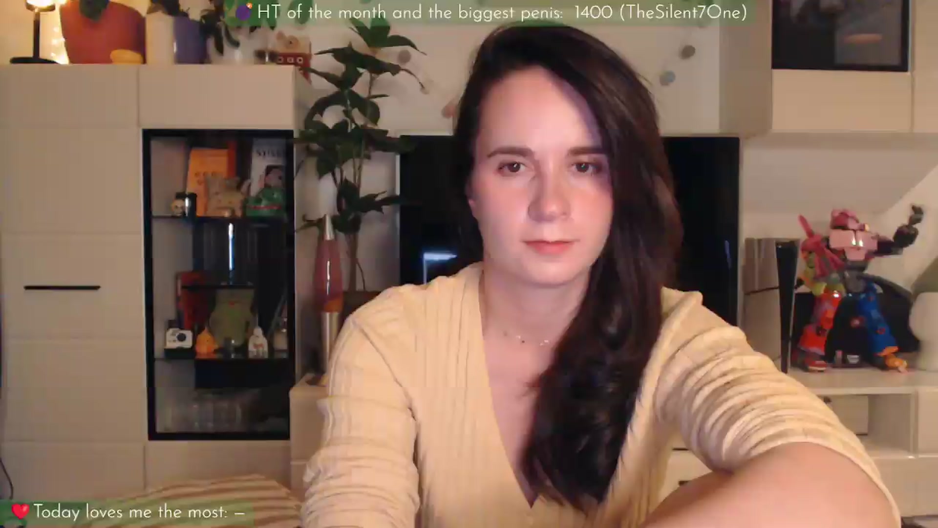 Gallery image thumbnail from LizzyPeach's myfreecams stream on, 08/17/2026, 23:44 image 7 of 20