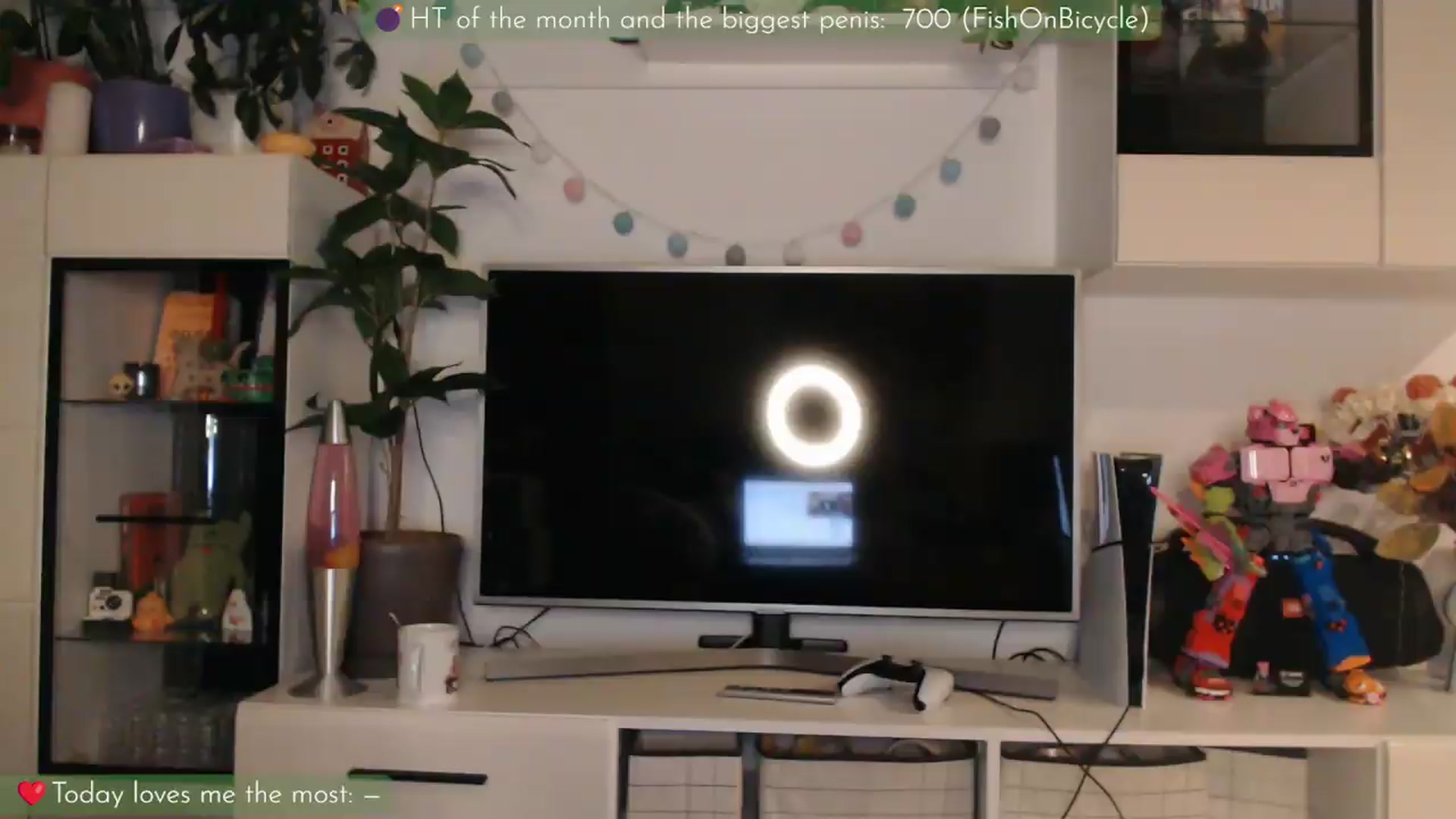Gallery image thumbnail from LizzyPeach's myfreecams stream on, 09/02/2026, 22:17 image 10 of 20