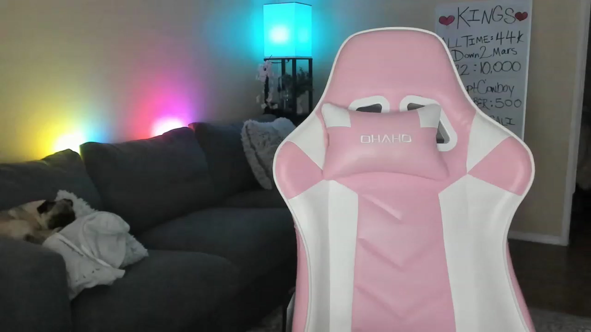 Gallery image thumbnail from LizzySmalls's myfreecams stream on, 11/15/2022, 08:03 image 6 of 20