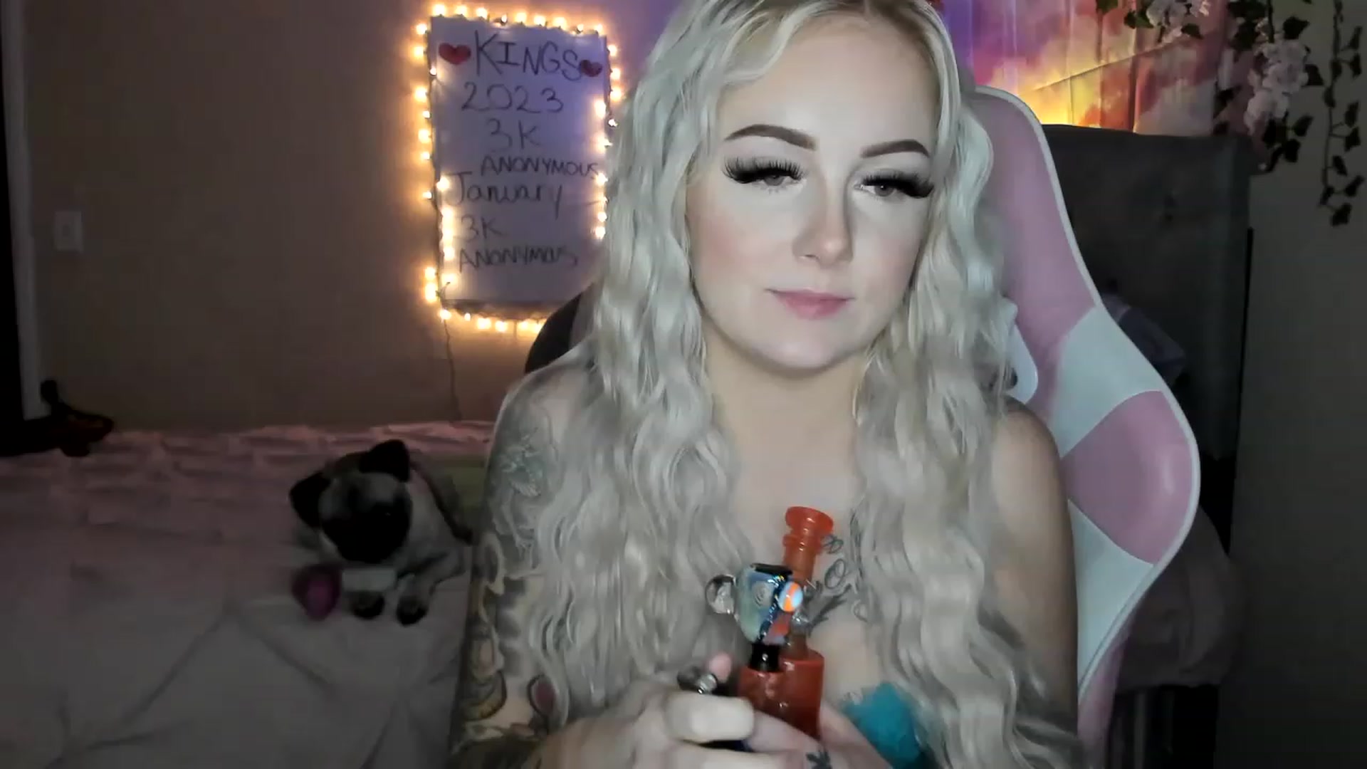 Gallery image thumbnail from LizzySmallz's myfreecams stream on, 01/05/2023, 10:20 image 4 of 20